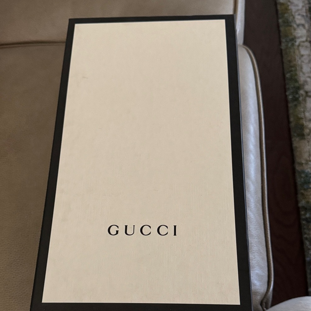 Gucci Designer shoes in Cream and Black box